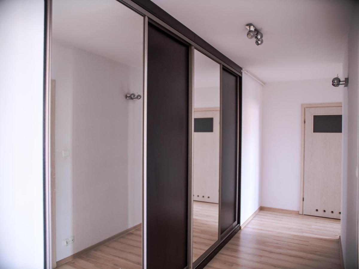 Sdh 2 Radzymin Comfortable Apartment Near Warsaw Exterior foto