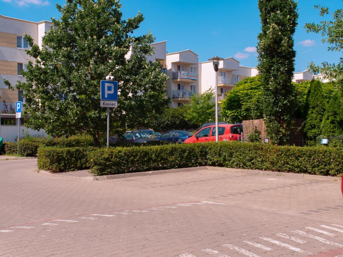 Sdh 2 Radzymin Comfortable Apartment Near Warsaw Exterior foto